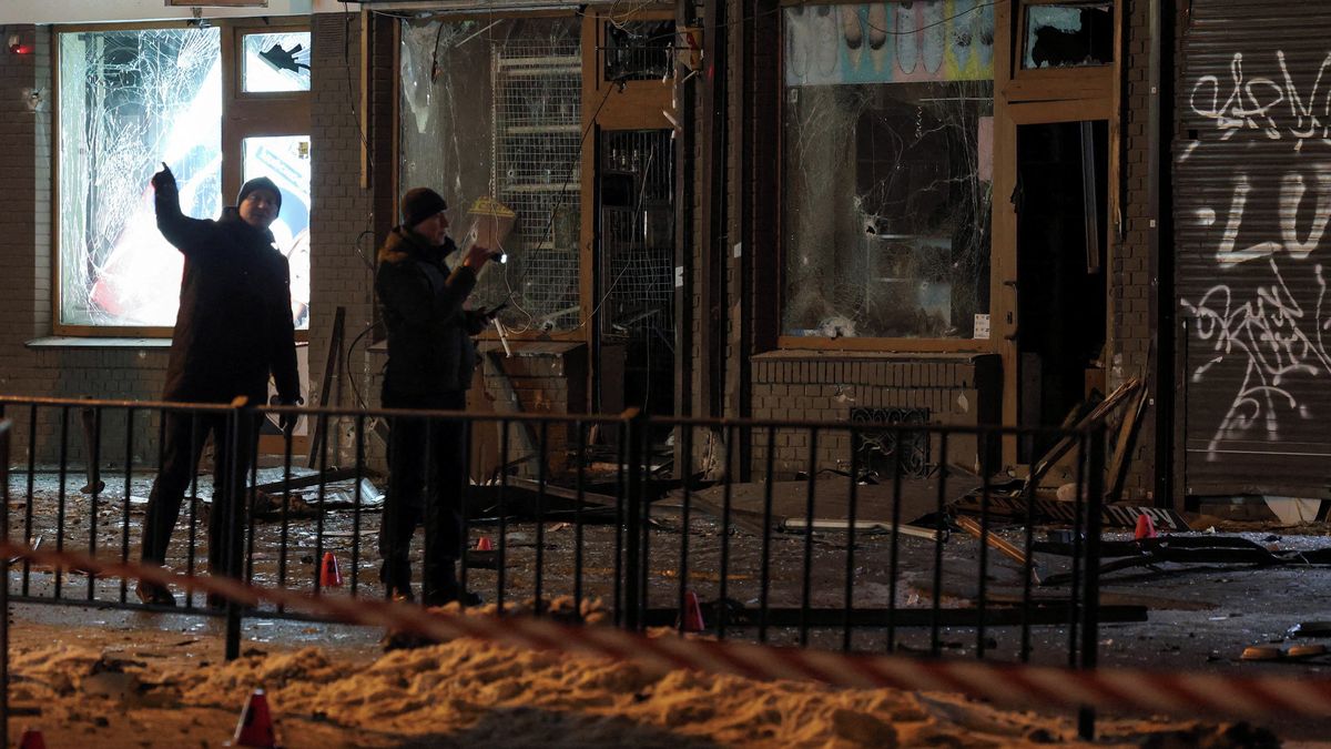 Výbuch a potom druhý. Útok ve Lvově byl teror a organizovalo ho Rusko, uvedl Zelenskyj